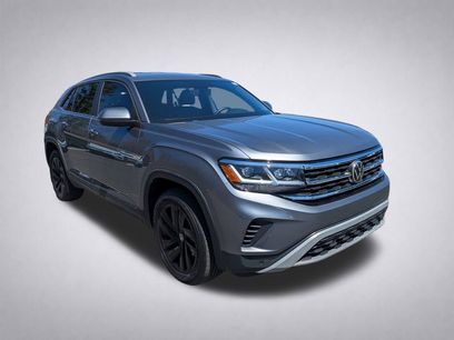 Certified 2022 Volkswagen Atlas Cross Sport SE w/ Black Wheel Package