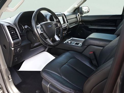 Used 2020 Ford Expedition Platinum RWD image 8