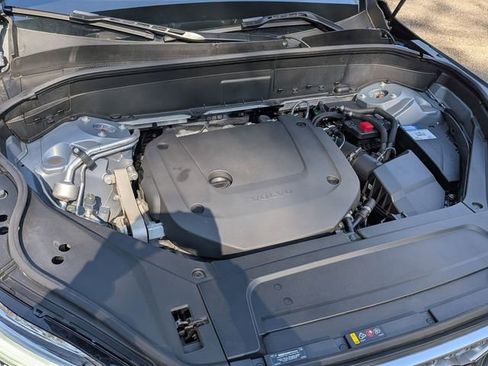 Certified 2023 Volvo XC90 B6 Plus w/ Protection Package image 32