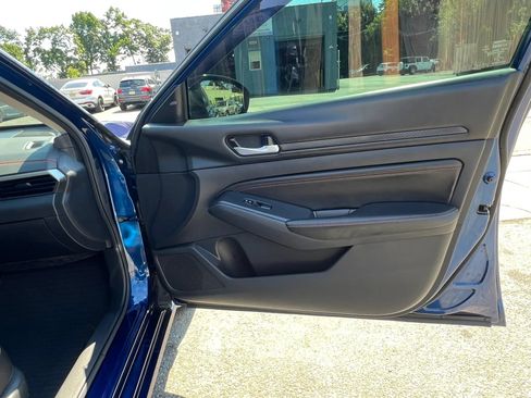 Used 2020 Nissan Altima 2.5 SR w/ Premium Package FWD image 29