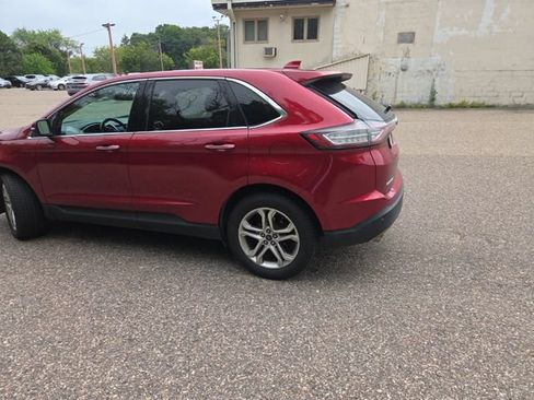 Used 2015 Ford Edge Titanium w/ Technology Package AWD/4WD image 9