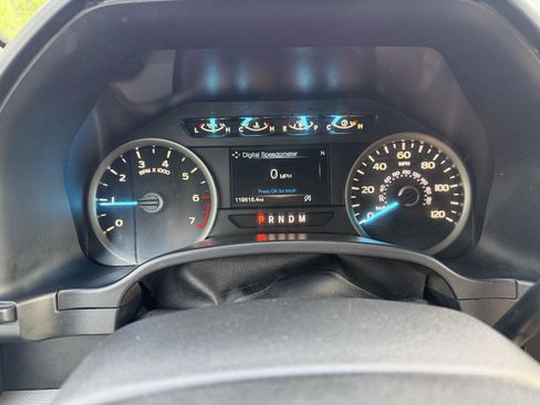 Used 2020 Ford F150 XLT w/ Equipment Group 302A Luxury AWD/4WD image 10