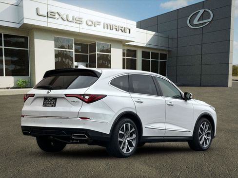 Used 2024 Acura MDX FWD w/ Technology Package image 9