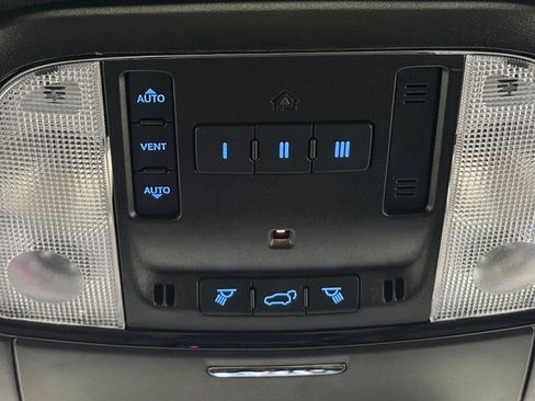 Used 2022 Dodge Durango GT image 30