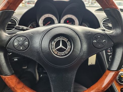 Used 2009 Mercedes-Benz SL 550 image 10