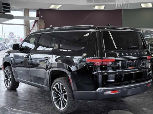 Used 2022 Jeep Wagoneer Series III w/ Premium Group I AWD/4WD image 10