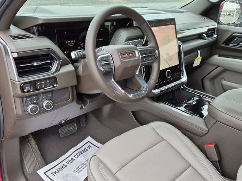 New 2026 GMC Yukon XL Elevation AWD/4WD image 13