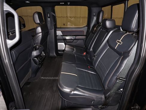 Certified 2024 Ford F250 Platinum image 16