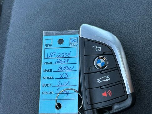 Used 2025 BMW 330i Sedan RWD image 47