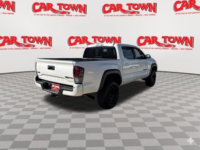 Used 2023 Toyota Tacoma TRD Pro AWD/4WD image 3