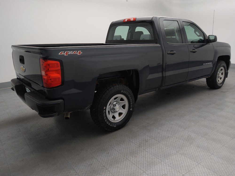 Used 2017 Chevrolet Silverado 1500 W/T AWD/4WD image 10
