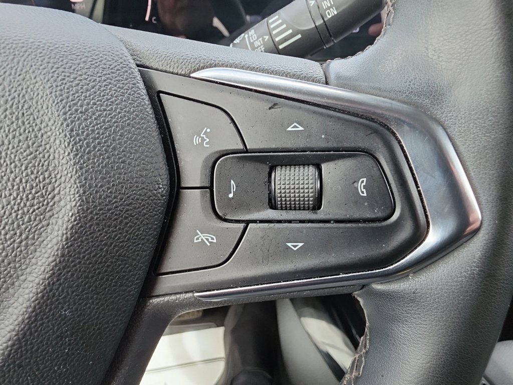 Certified 2024 Chevrolet Trax LT w/ Driver Confidence Package FWD image 11