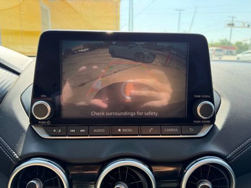 Used 2020 Nissan Sentra SV FWD image 18