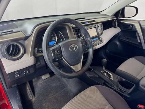 Used 2013 Toyota RAV4 XLE image 9