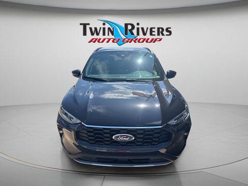 Used 2025 Ford Escape ST-Line Select AWD/4WD image 7
