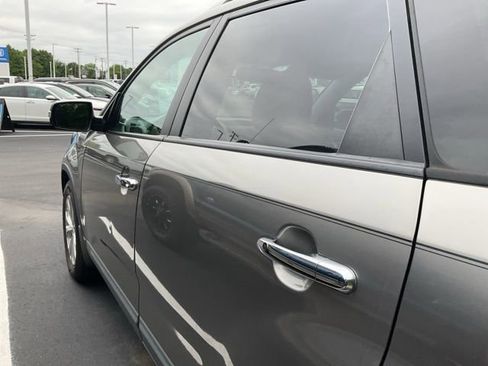 Used 2014 Kia Sorento EX FWD image 7