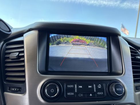 Used 2020 GMC Yukon Denali w/ Open Road Package image 27