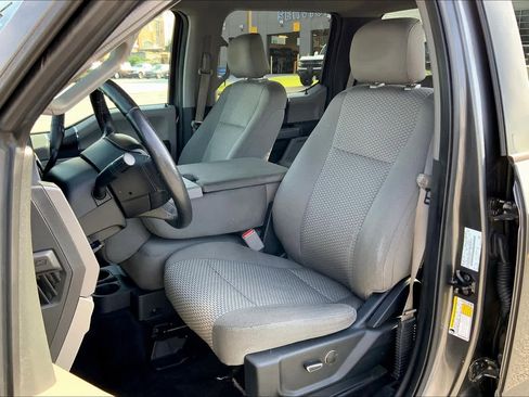 Used 2015 Ford F150 XLT w/ Equipment Group 301A Mid RWD image 8