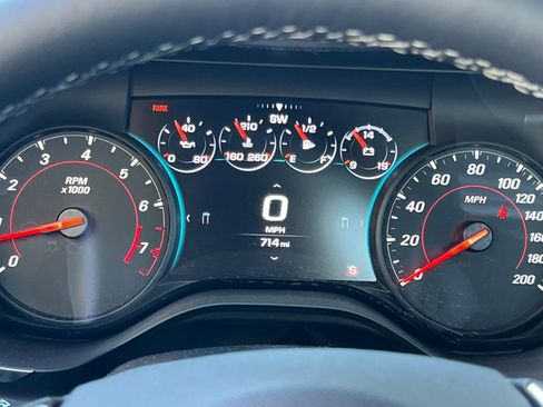 Used 2018 Chevrolet Camaro SS RWD image 38