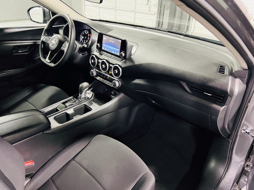 Used 2025 Nissan Sentra S FWD image 29