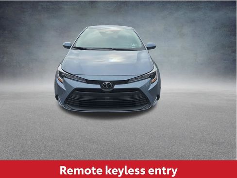 Used 2024 Toyota Corolla LE FWD image 15