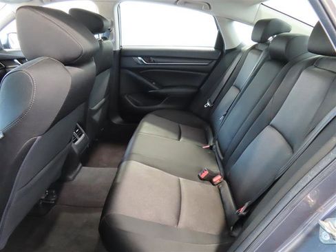 Used 2020 Honda Accord EX image 30
