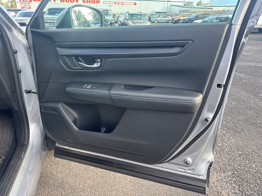 Used 2025 Honda CR-V EX image 22