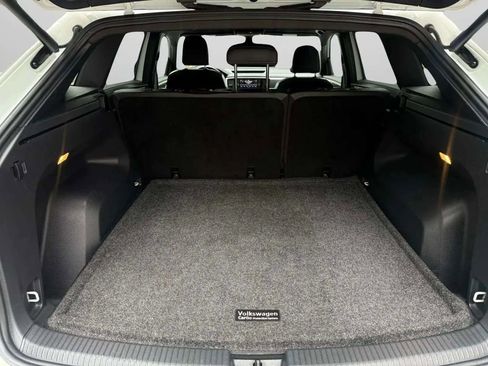 Used 2021 Volkswagen Atlas Cross Sport SEL image 14