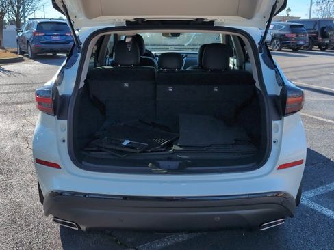 Used 2024 Nissan Murano SV w/ SV Midnight Edition Package image 7