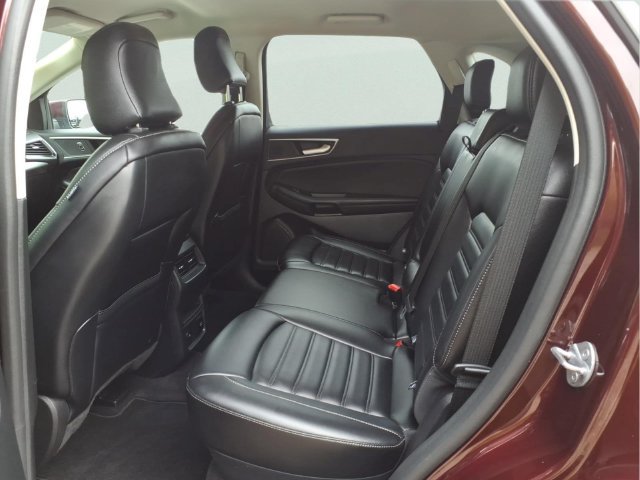 Used 2024 Ford Edge SEL w/ Convenience Package AWD/4WD image 9