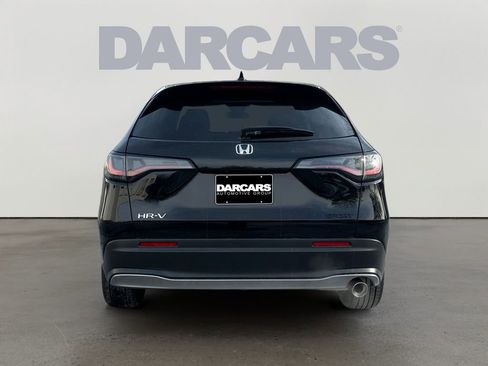 Used 2025 Honda HR-V Sport image 6