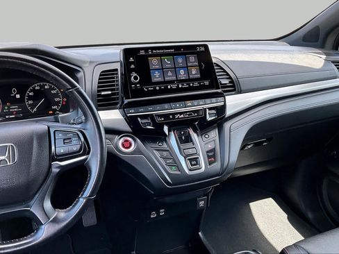 Used 2025 Honda Odyssey Sport-L image 7