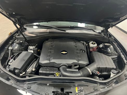 Used 2015 Chevrolet Camaro LT w/ Commemorative Special Edition image 21