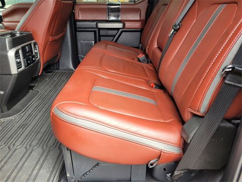 Used 2021 Ford F250 Platinum image 24