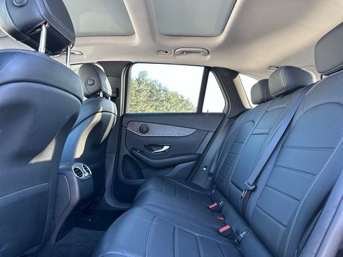 Used 2016 Mercedes-Benz GLC 300 4MATIC image 21