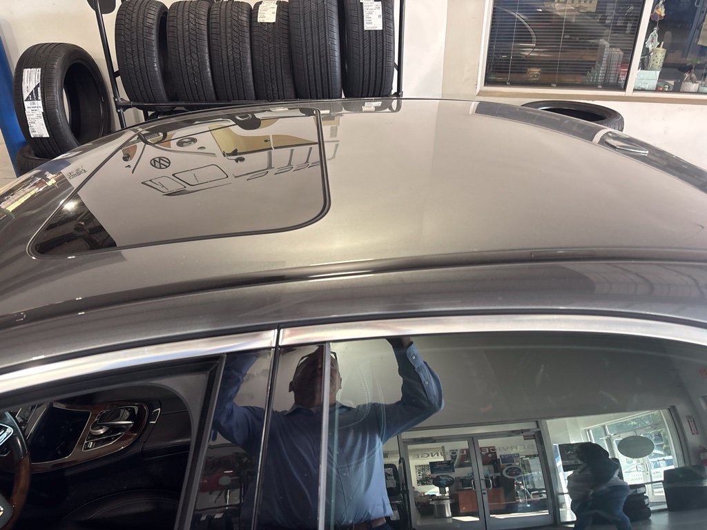 Used 2019 Mercedes-Benz E 300 image 12