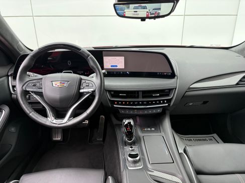 Certified 2025 Cadillac CT5 V Blackwing w/ Carbon Fiber 2 Package RWD image 17