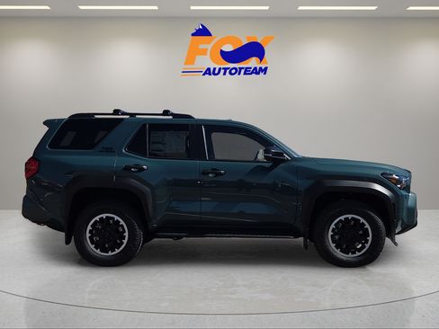 New 2026 Toyota 4Runner TRD Off-Road Premium AWD/4WD image 5