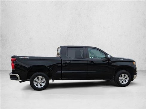 Used 2025 Chevrolet Silverado 1500 LT image 4