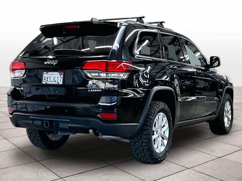 Used 2021 Jeep Grand Cherokee Laredo AWD/4WD image 16