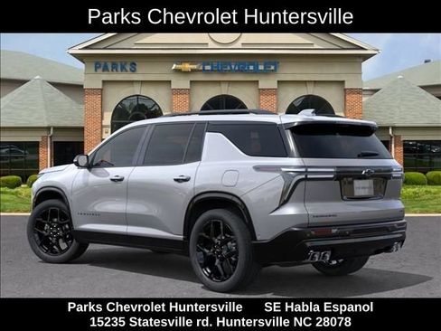 New 2026 Chevrolet Traverse RS w/ LPO, Floor Liner Package FWD image 4