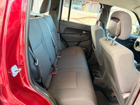 Used 2012 Jeep Liberty Sport w/ Driver Convenience Group AWD/4WD image 69