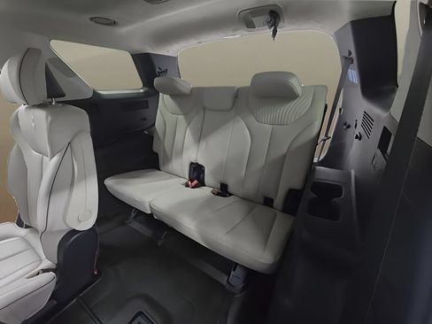 Used 2024 Hyundai Palisade Calligraphy AWD/4WD image 19