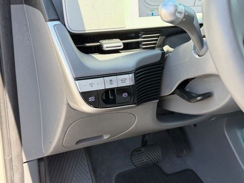 Used 2023 Hyundai Ioniq 5 Limited w/ Cargo Package AWD/4WD image 19