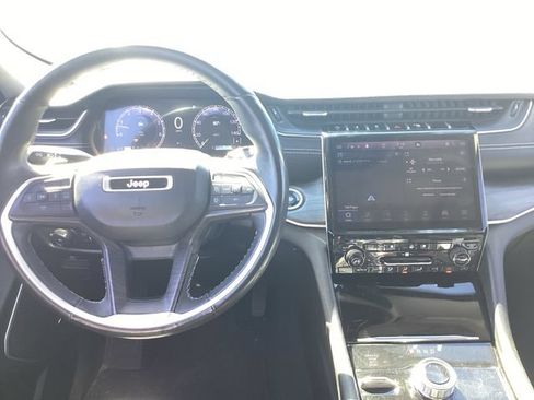 Used 2021 Jeep Grand Cherokee L Limited w/ Luxury Tech Group II AWD/4WD image 9