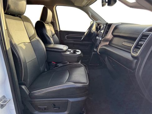 Used 2024 RAM 2500 Laramie image 15