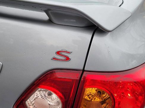 Used 2010 Toyota Corolla S image 10