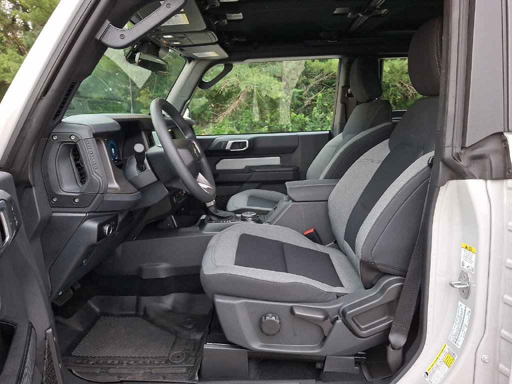 Used 2026 Ford Bronco 2-Door AWD/4WD image 13
