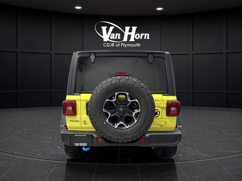 Used 2023 Jeep Wrangler Unlimited Rubicon 4xe AWD/4WD image 12