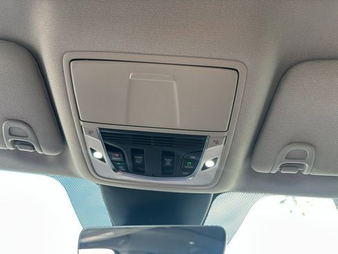 Used 2023 Acura MDX SH-AWD w/ Advance Package image 15